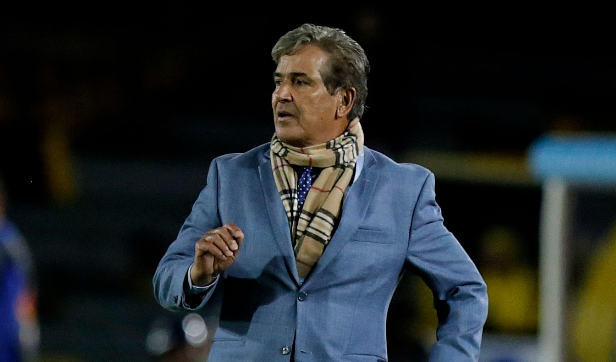 Jorge Luis Pinto pide millonario salario para ser técnico de Guatemala