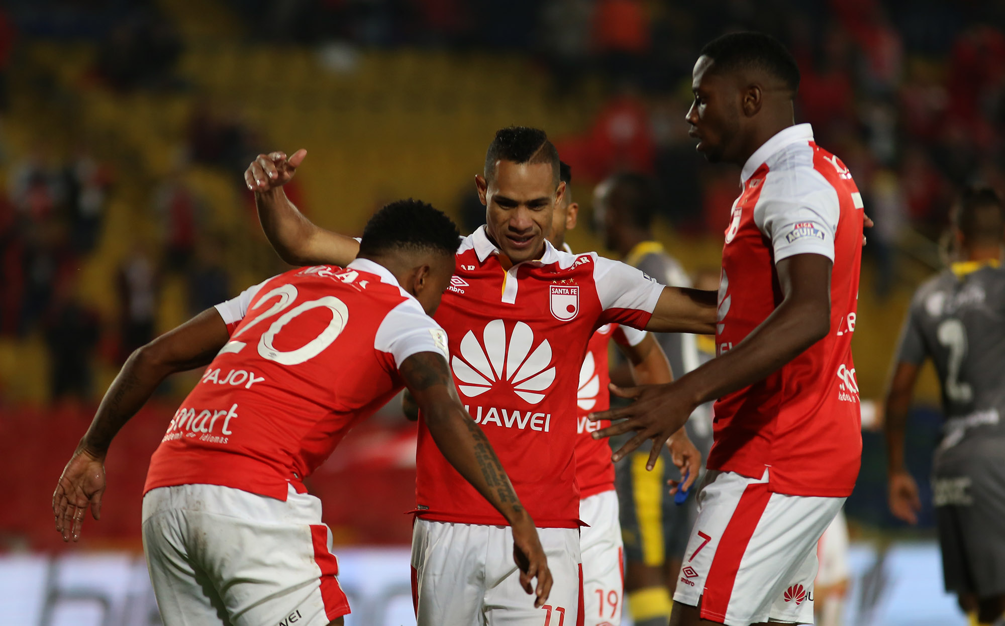 Santa Fe derrota a Medellín en El Campín Santa Fe derrota a Medellín en El Campín