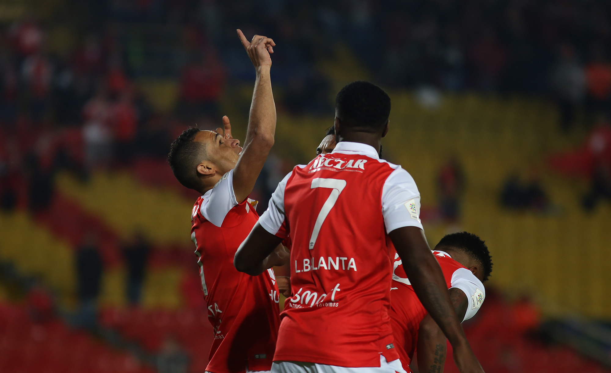 Santa Fe derrota a Medellín en El Campín Santa Fe derrota a Medellín en El Campín