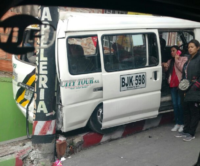 Accidente De Ruta Escolar Deja Diez Menores Heridos En Bogotá Rcn Radio