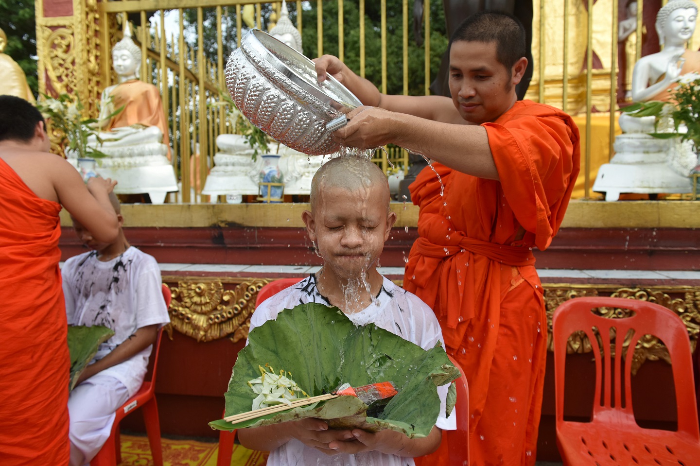 NIños de tailandia