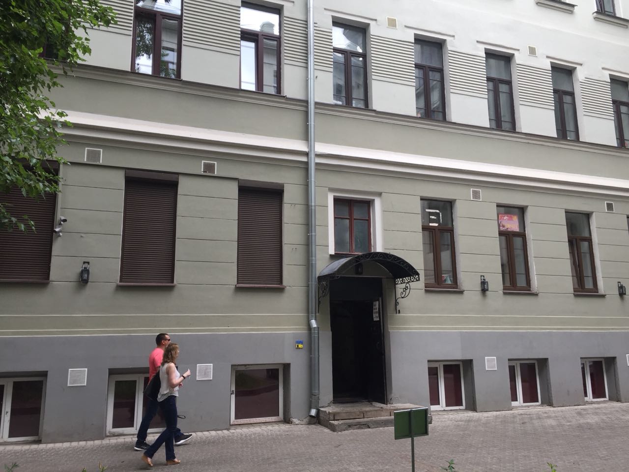 Los rincones, los espacios y el pasado de la vivienda de Mijaíl Bulgákov.