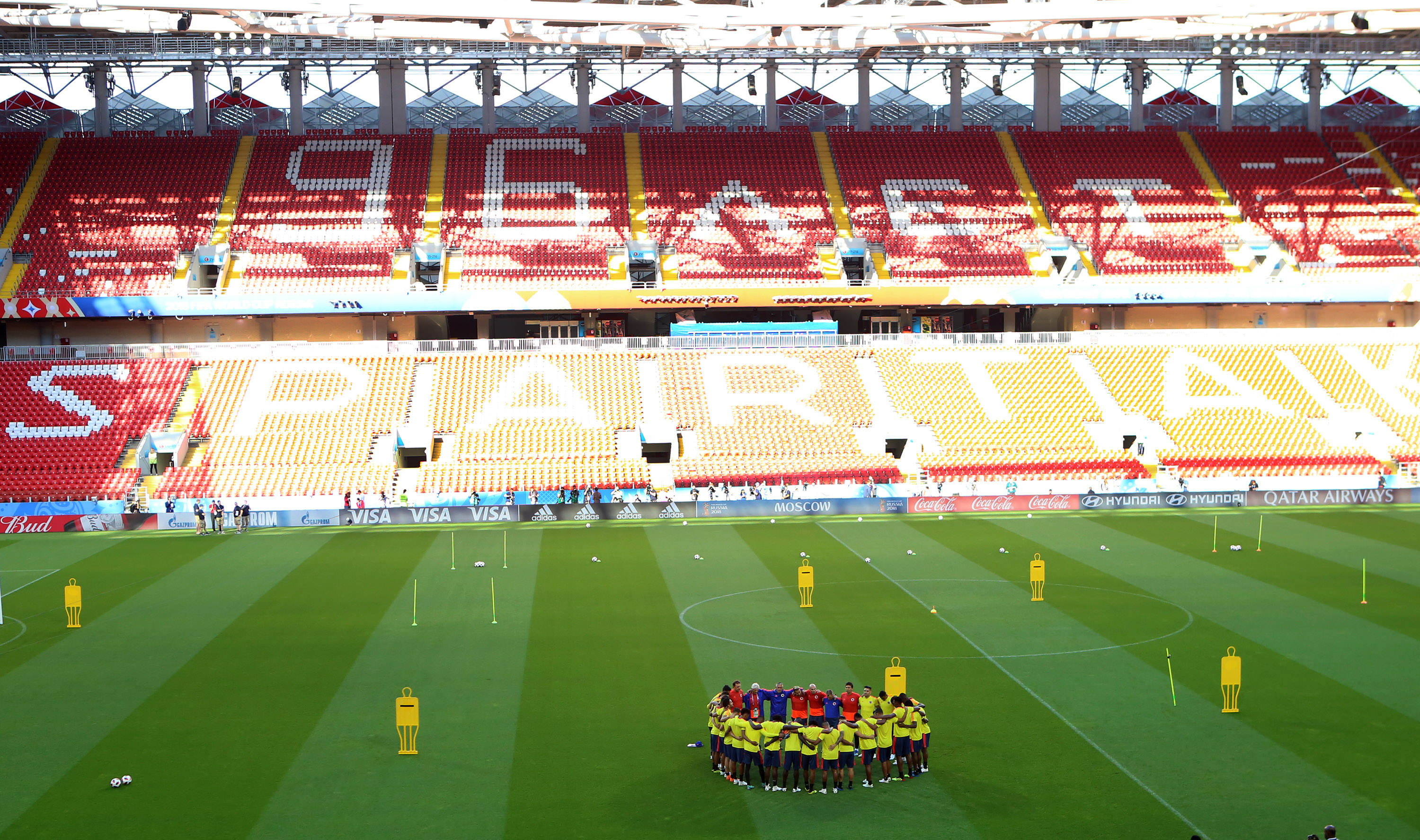 Colombia realizó su último entrenamiento previo a los octavos de final