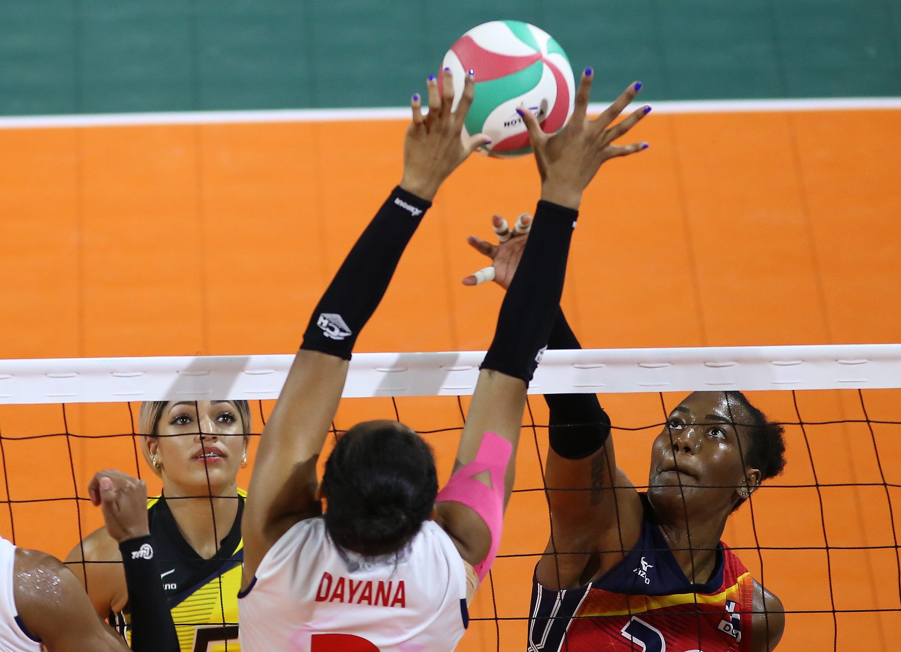 Colombia y República Dominicana dirimieron las medallas de oro y plata en centroamericanos