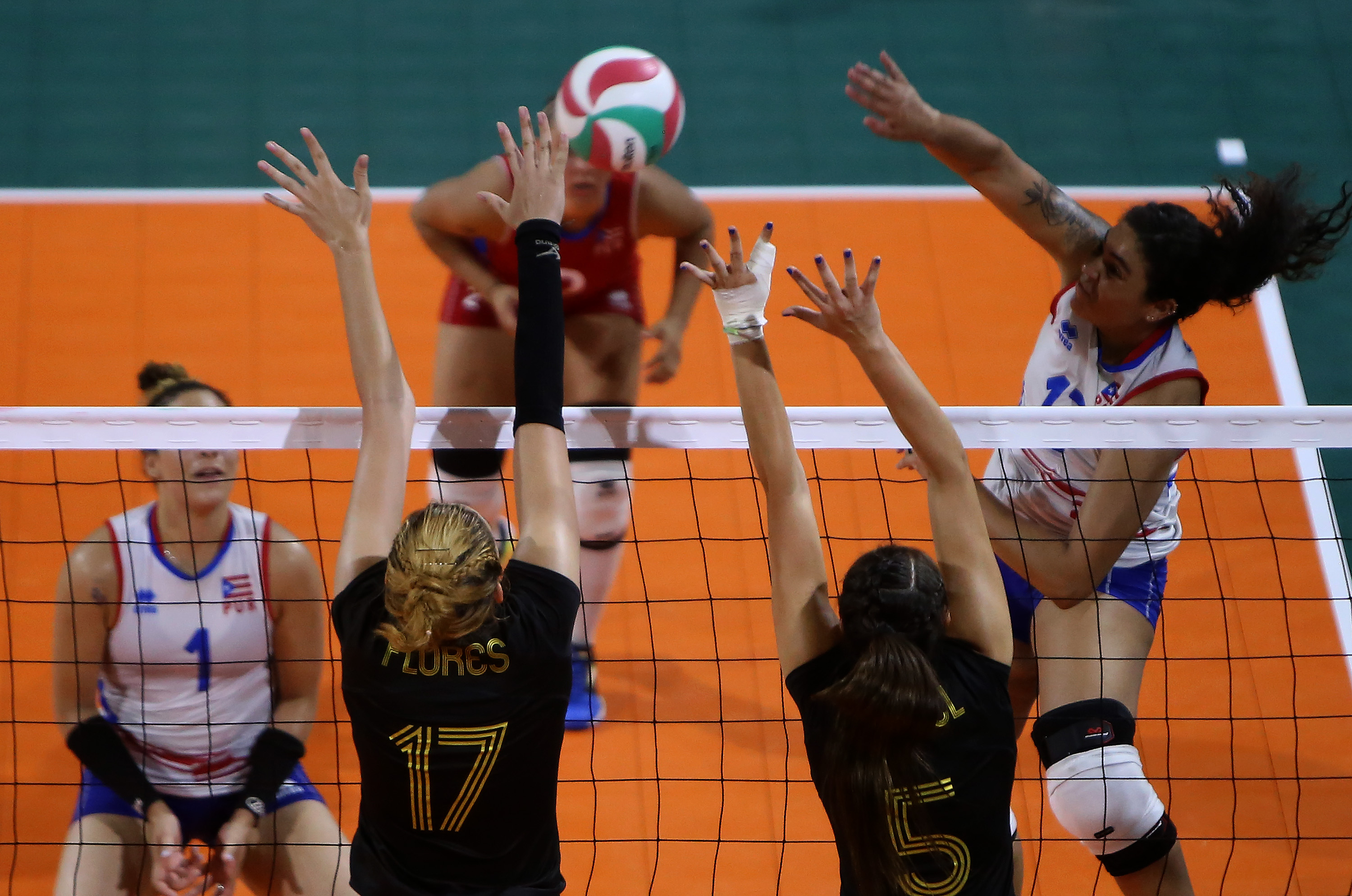 Puerto Rico y México emocionaron al público barranquillero en su lucha por el bronce centroamericano