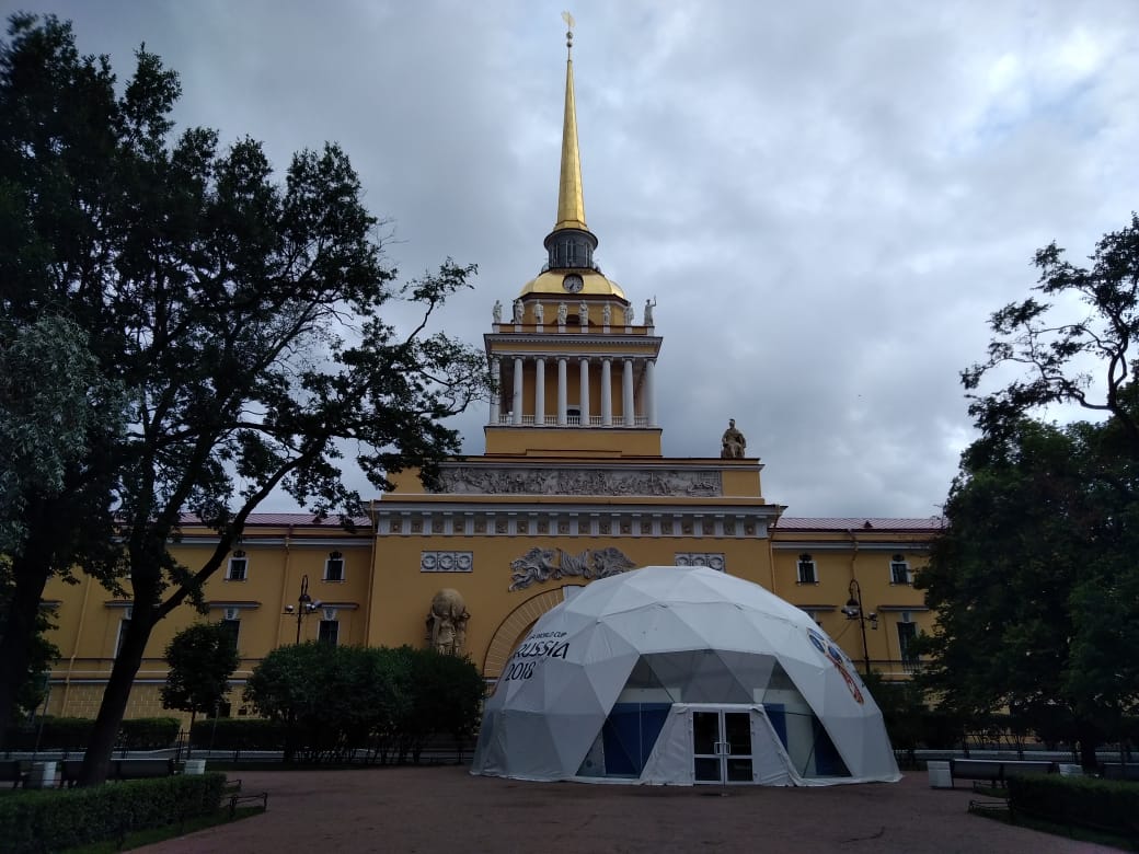 La ciudad rusa de San Petersburgo, a la que comparan con Venecia.