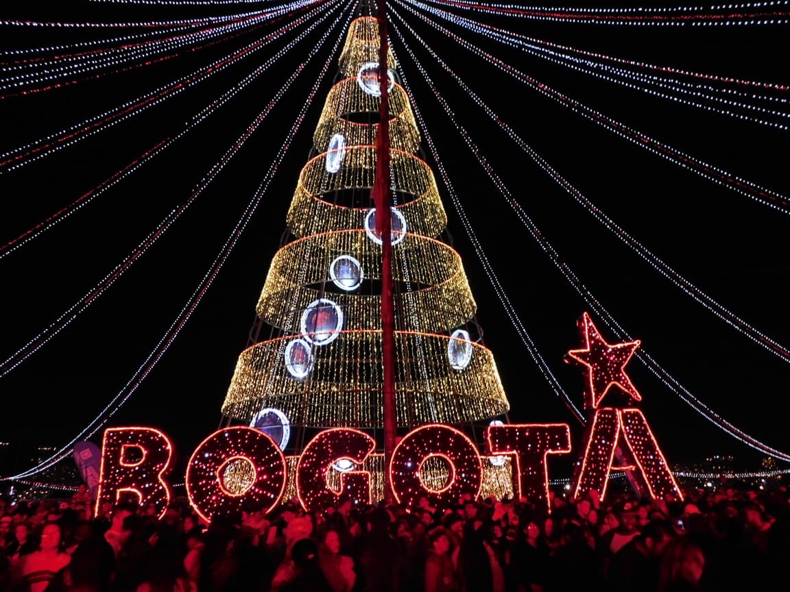 Alumbrado navideño en El Tunal
