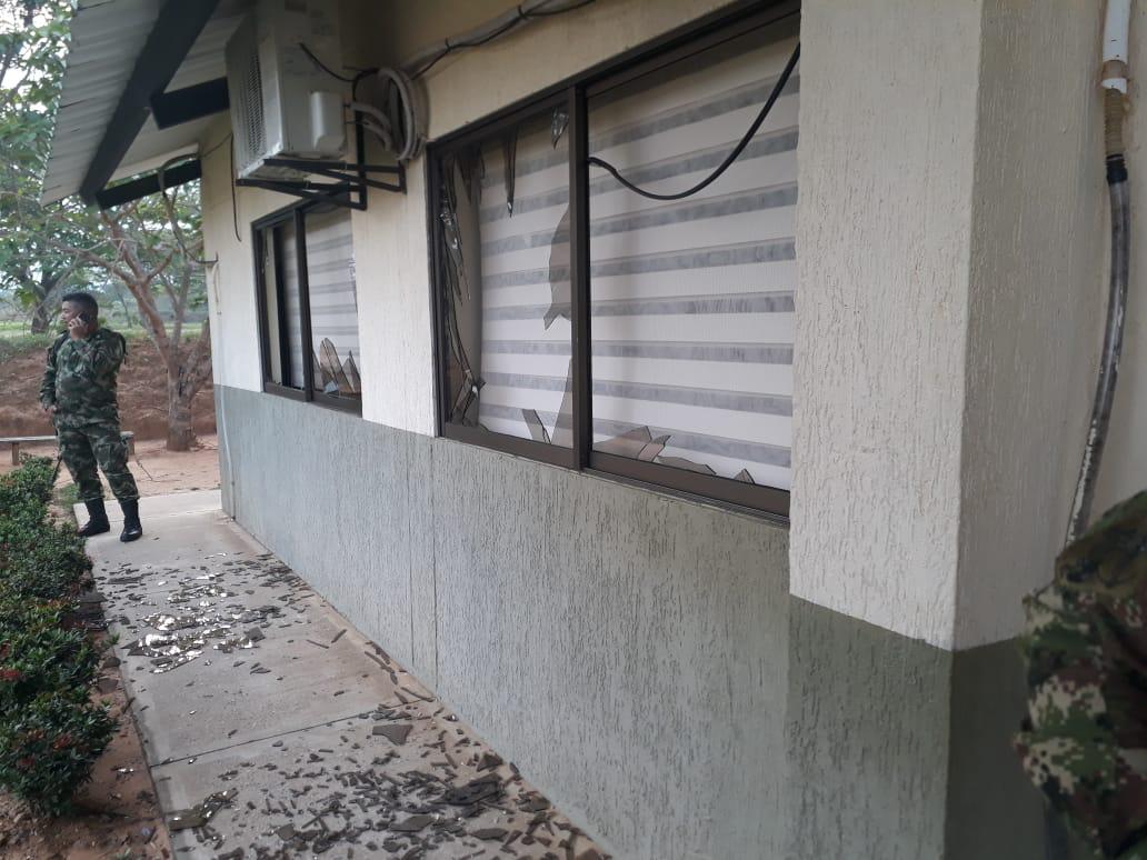 Así quedaron las oficinas del batallón en Tame - Arauca, tras el atentado