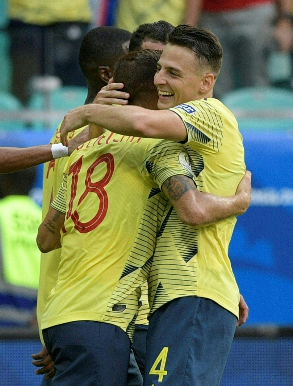 Selección Colombia celebra el gol ante Paraguay