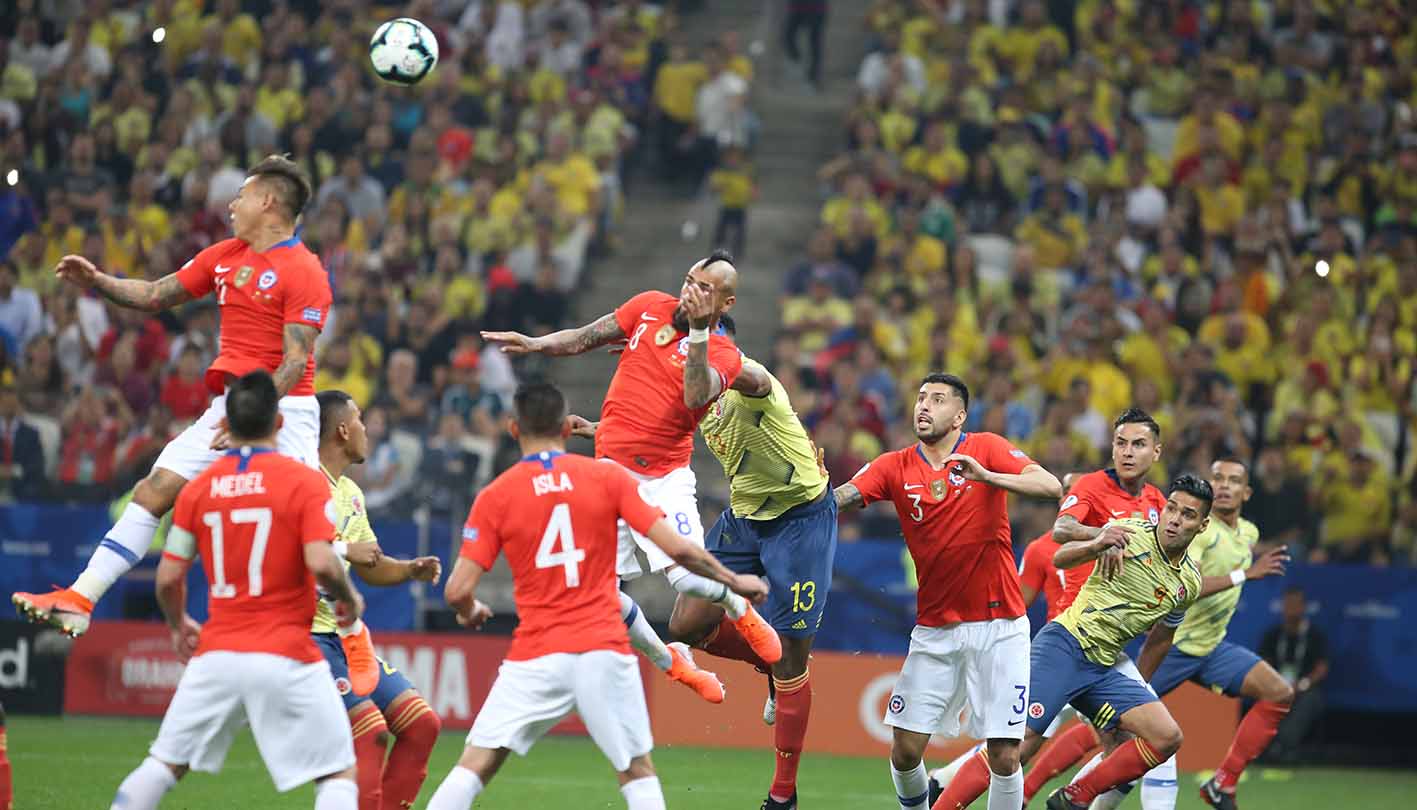 Colombia enfrentó a una Chile rocosa que impidió hacer un juego fluido.
