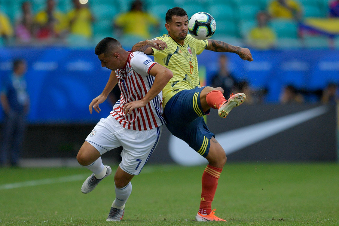 Selección Colombia se enfrenta a Paraguay