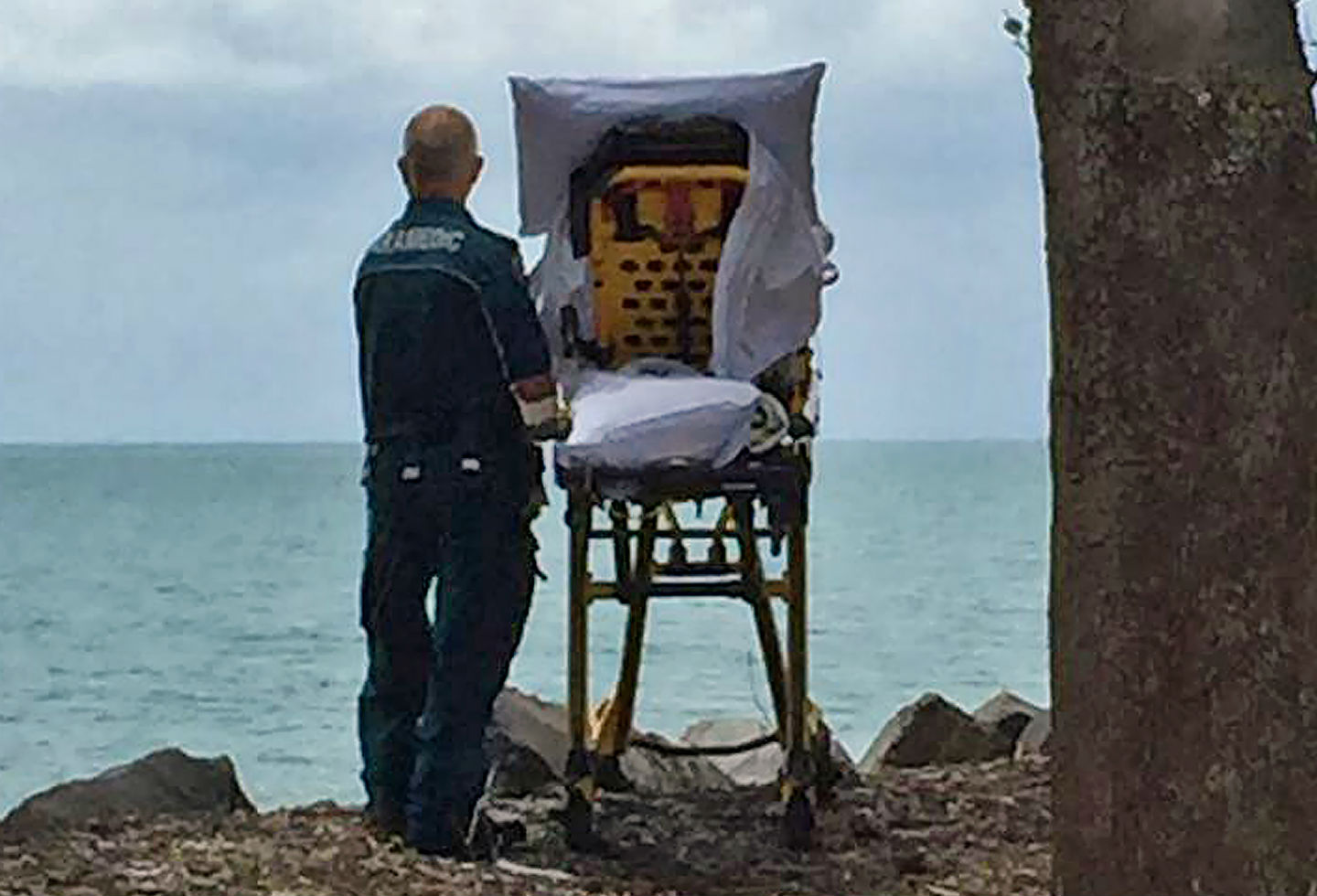 Una ambulancia del estado de Queensland se desvió de su camino para que una enferma que vivía sus últimas horas pudiera ver el mar.
