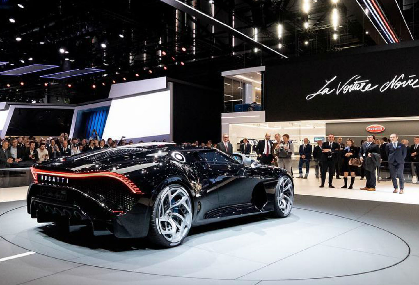 Bugatti La Voiture Noire, el carro deportivo más caro del mundo