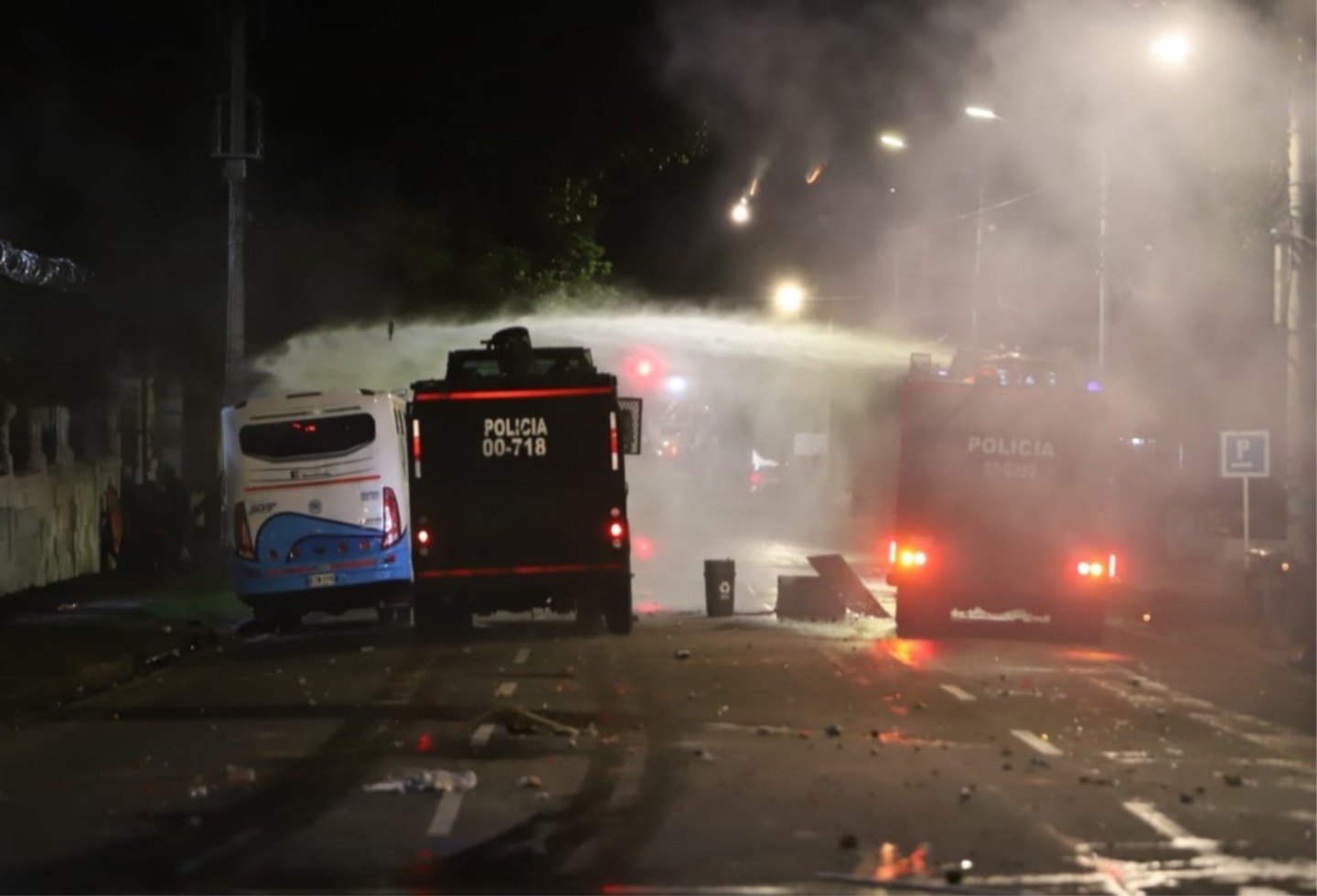 Protestas cerca de la Universidad Pedagógica