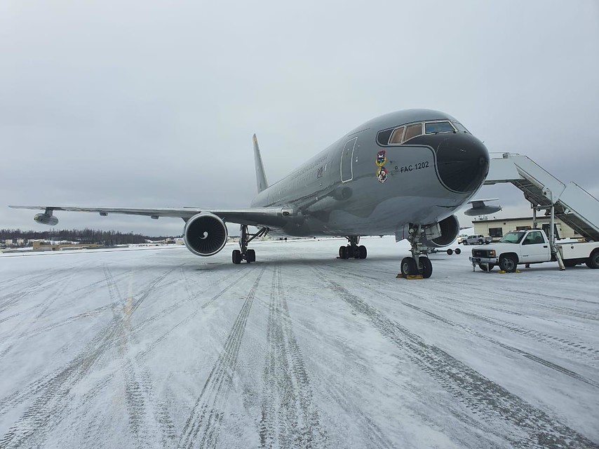 Avión de la FAC que irá a Wuhan está en Alaska