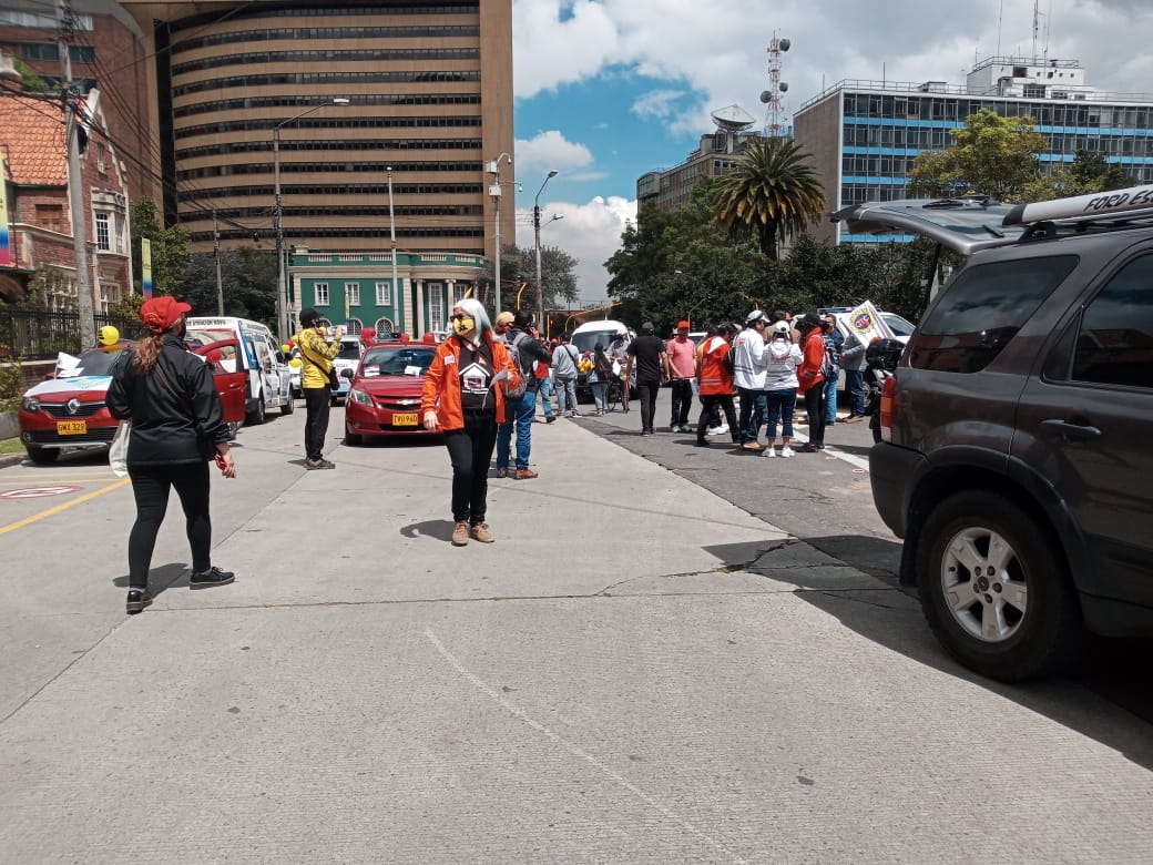 Centrales obreras protestas en la capital del país