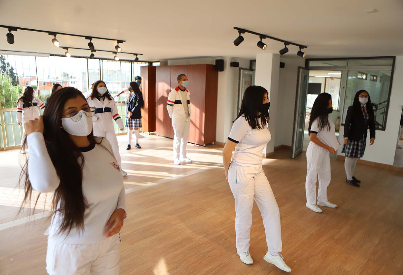 Clases presenciales: Colegios con modelo alternancia