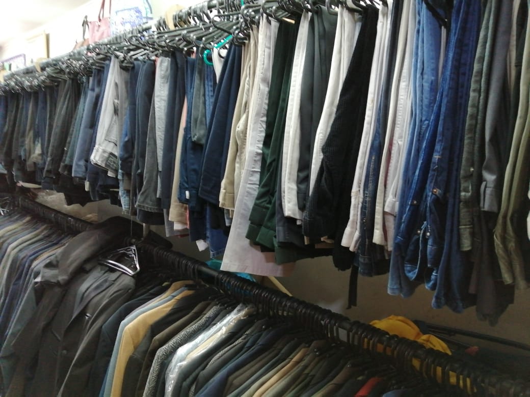 Ropa usada ha mantenido sus ventas pese a la pandemia | RCN Radio