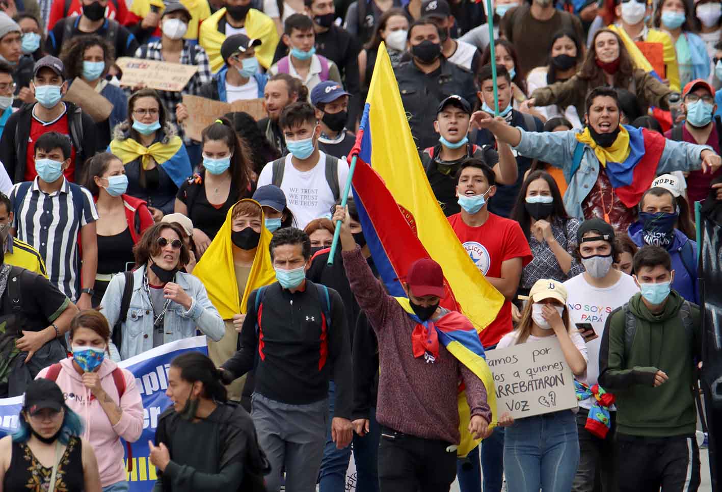 Paro nacional Colombia: protesta pacífica en Los Héroes el 12 de mayo de 2021 Paro nacional Colombia: protesta pacífica en Los Héroes el 12 de mayo de 2021