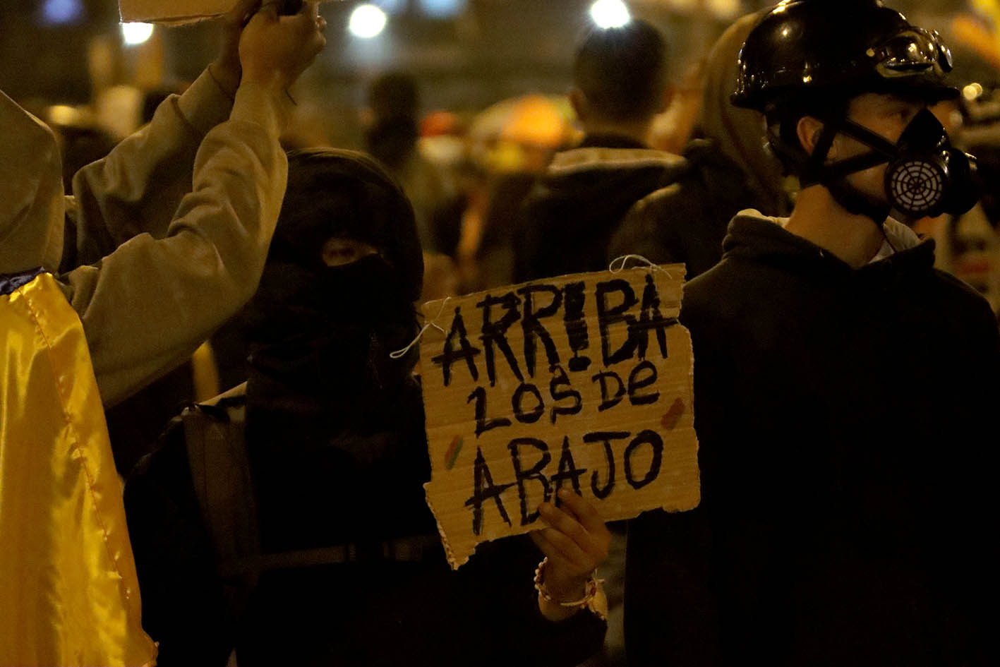 ENFRENTAMIENTOS ENTRE MANIFESTANTES Y POLICIA EN PORTAL LAS AMERICAS 21 DE MAYO