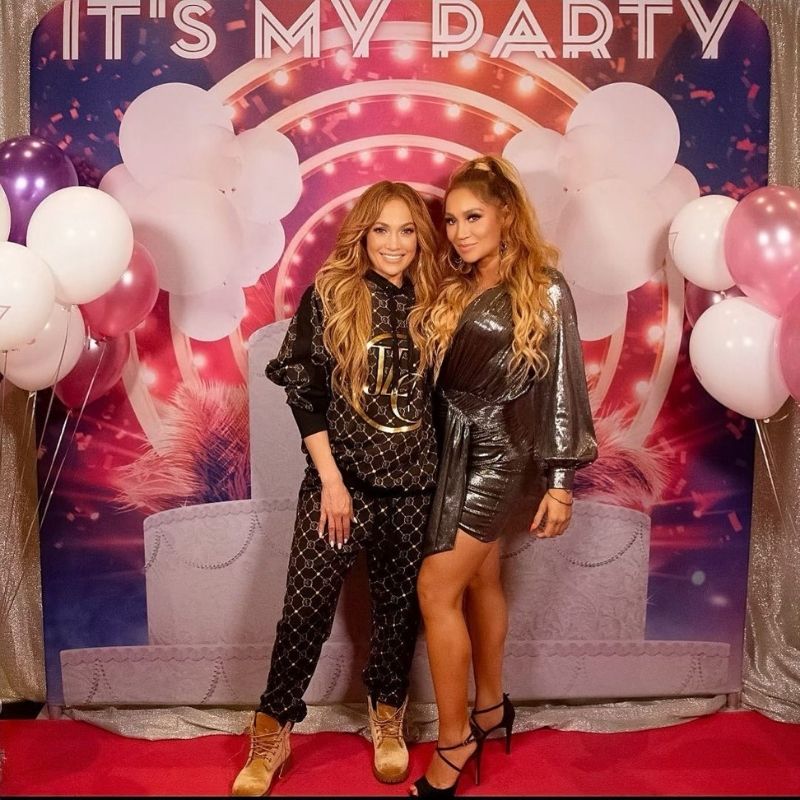 Jennifer López y Connie Peña