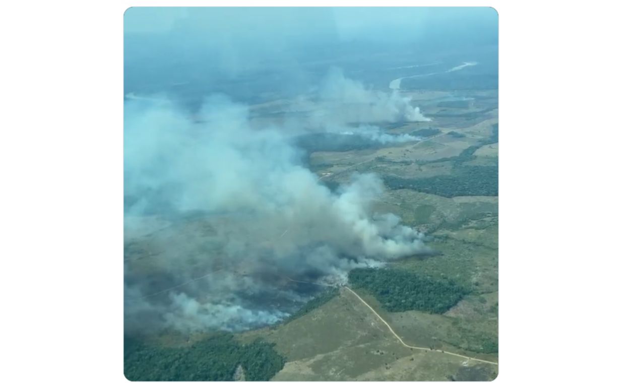 Incendios forestales afectan Meta y orinoquia de Colombia Incendios forestales afectan Meta y orinoquia de Colombia