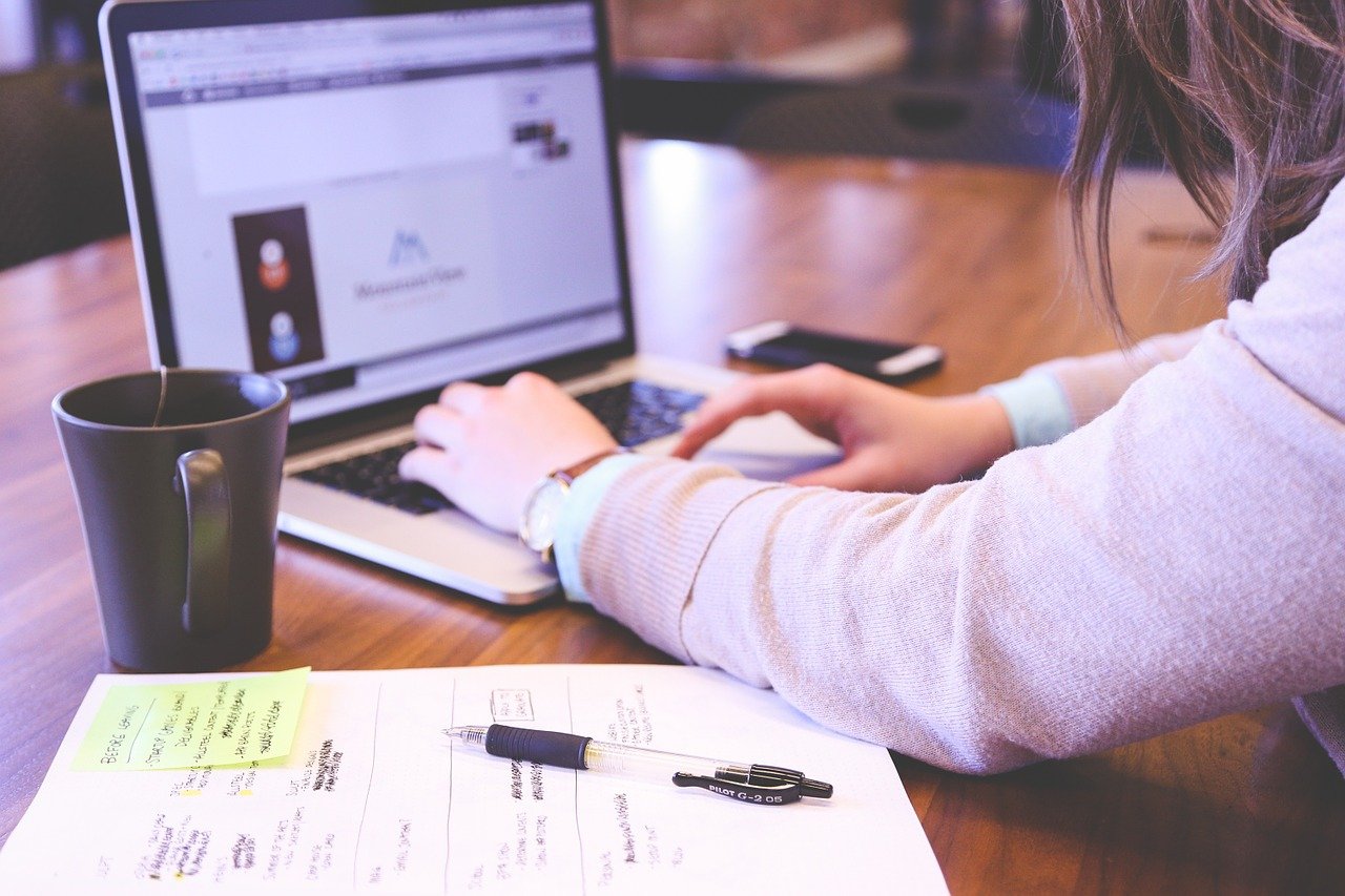 Becas - estudiar - curso virtual