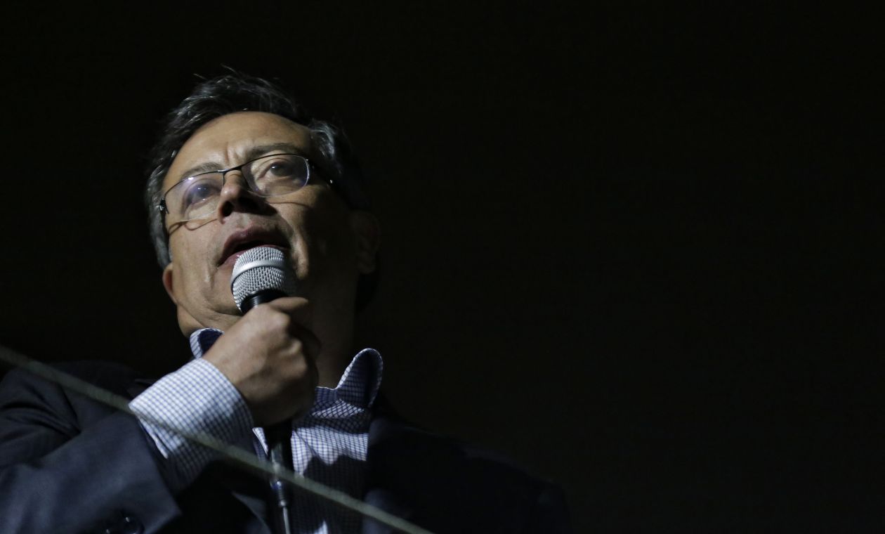 Peñalosa dice que el ego de Petro no cabe en la Vía Láctea Peñalosa dice que el ego de Petro no cabe en la Vía Láctea