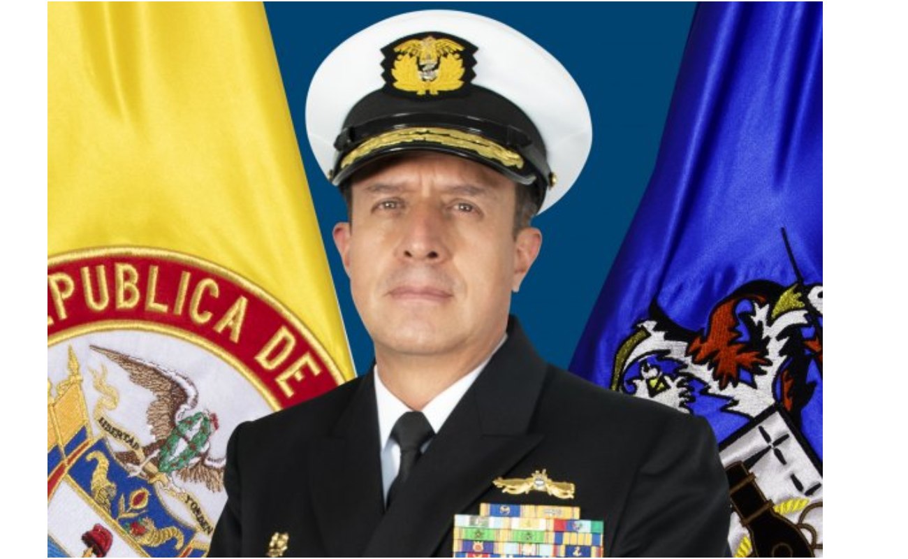 Vicealmirante Francisco Hernando Cubides, comandante de la Armada