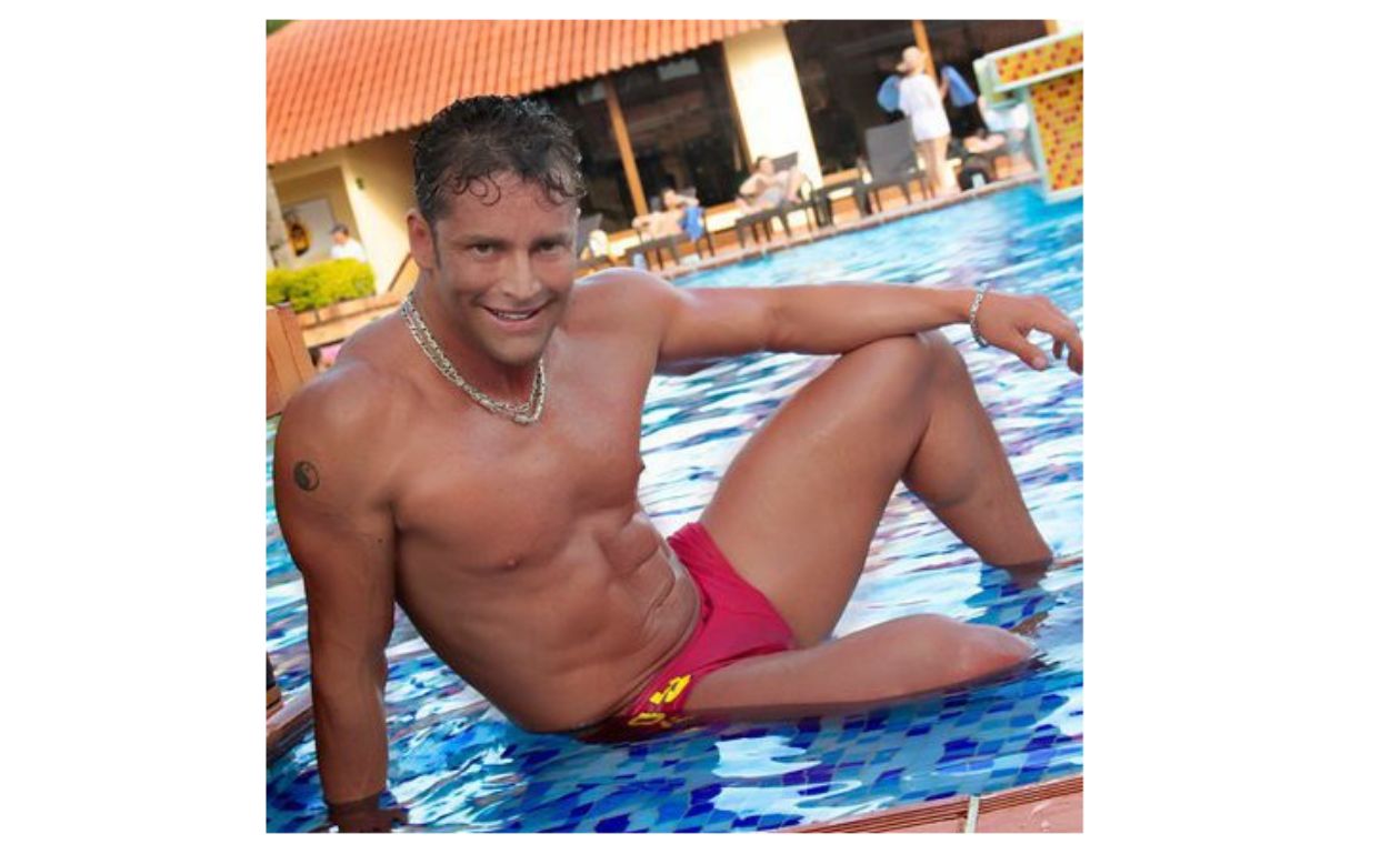 Naren Daryanani, actor de Padres e Hijos que quedó sin un testículo Naren Daryanani, actor de Padres e Hijos que quedó sin un testículo