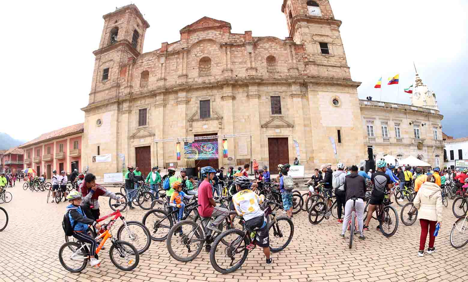 La bicicleta más grande de Colombia