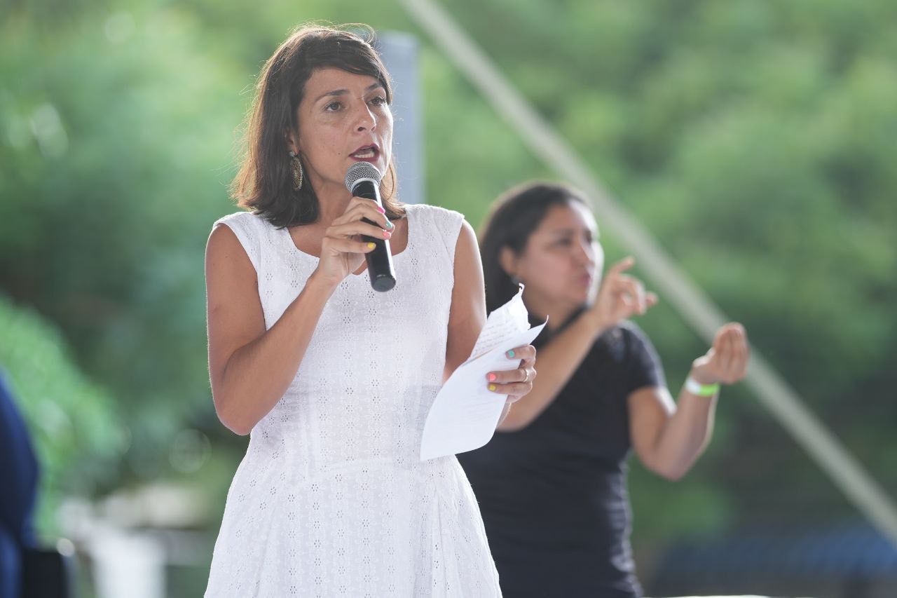 Irene Vélez