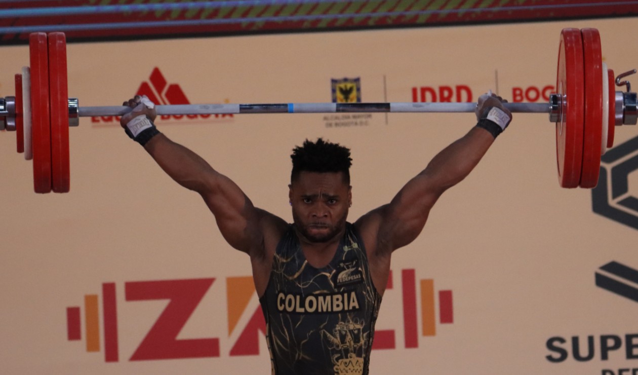 Francisco Mosquera, campeón Mundial de Levantamiento de pesas