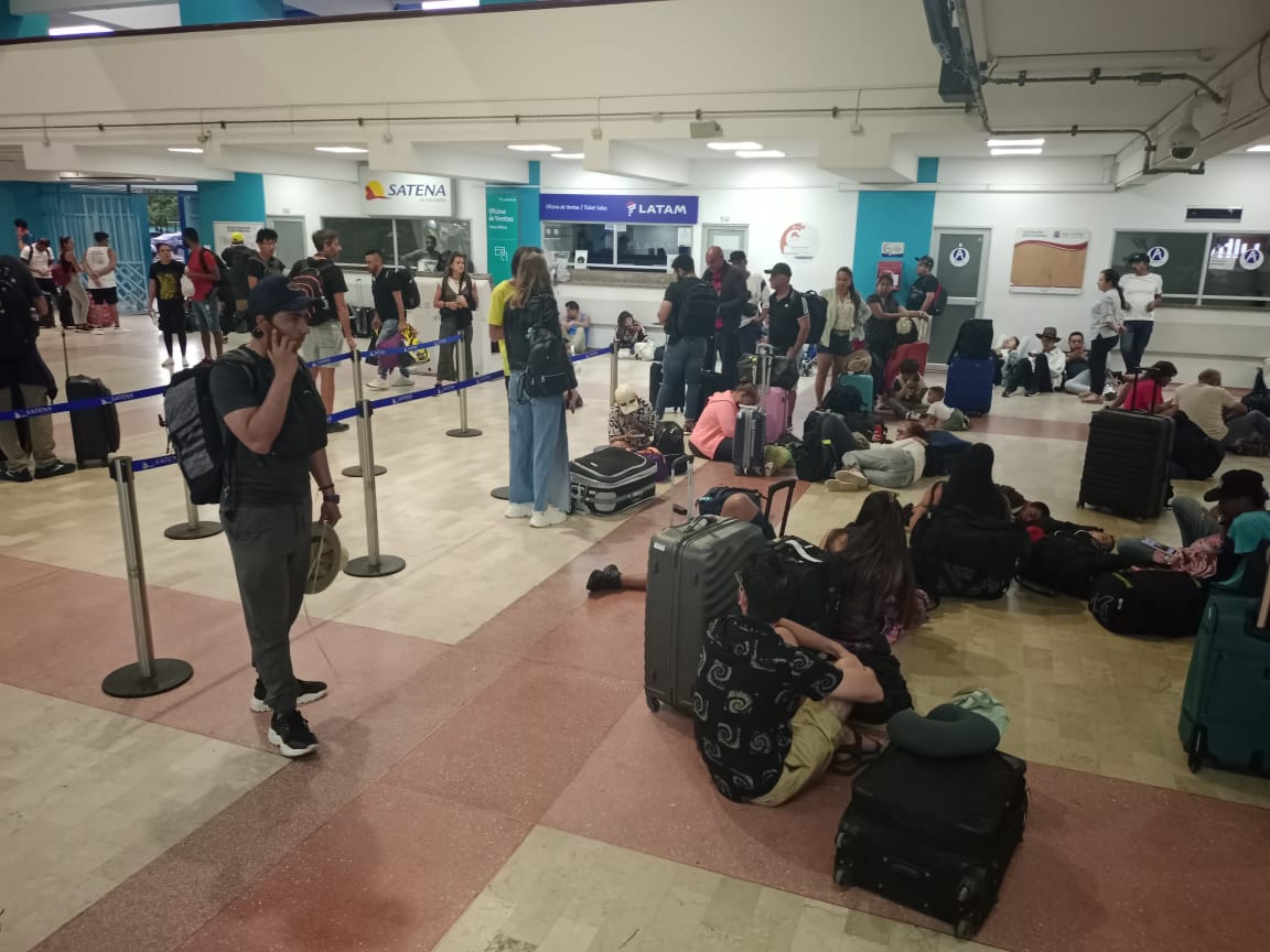 Varados en Aeropuerto de San Andrés