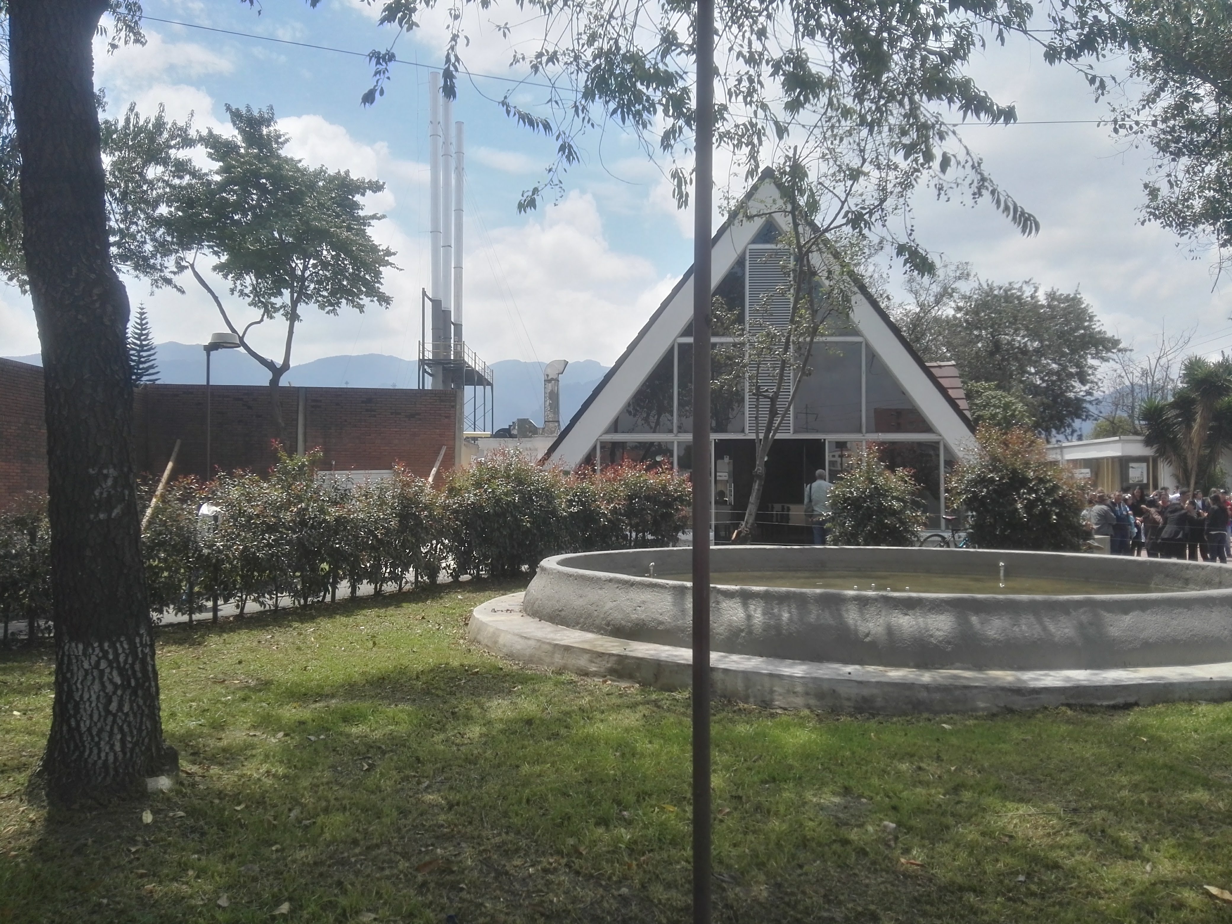 Hornos Crematorios en el Cementerio del Norte