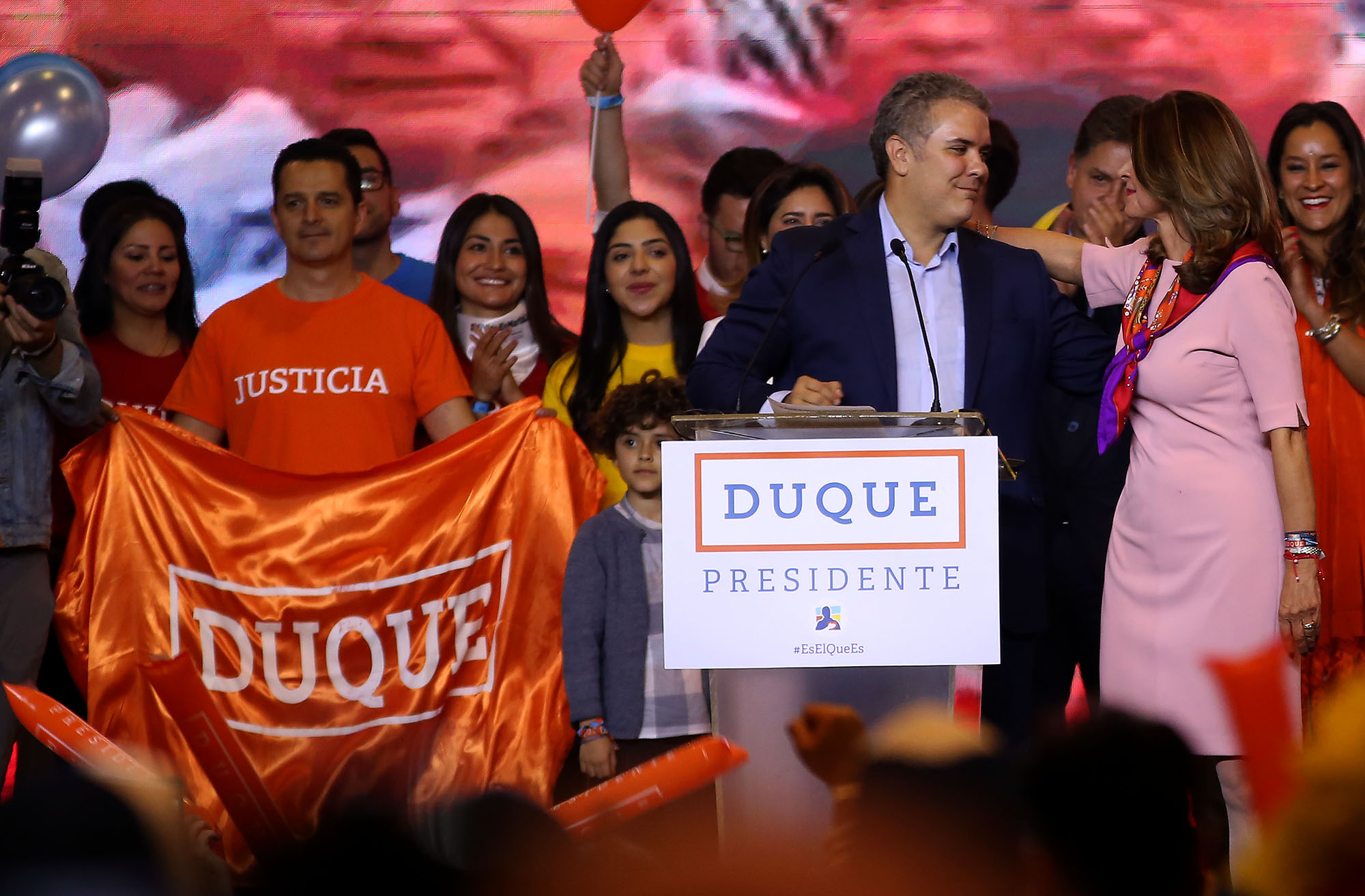 IVÁN DUQUE IVÁN DUQUE