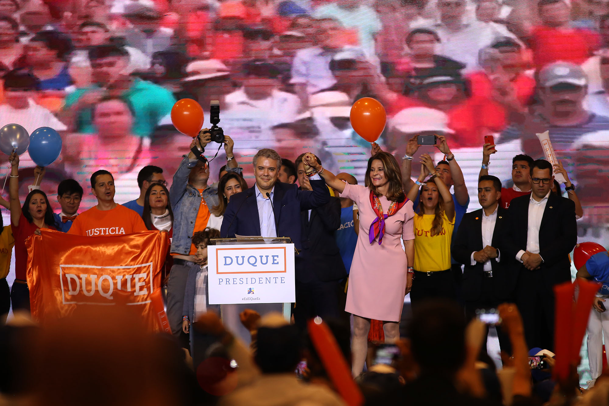 IVÁN DUQUE IVÁN DUQUE