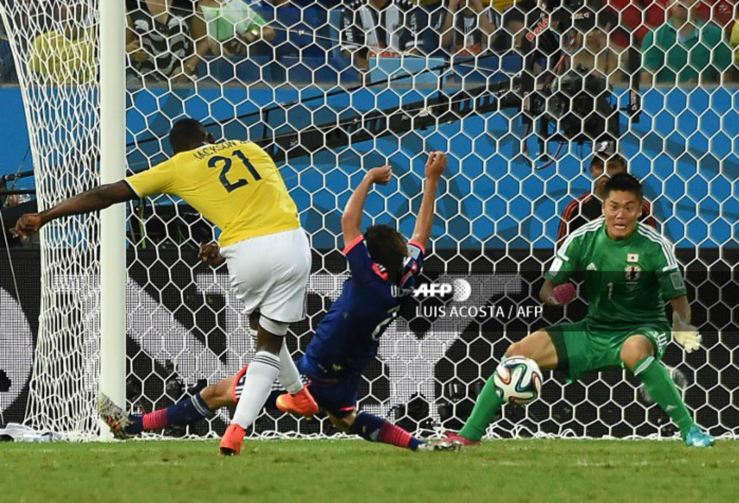 Segundo gol de Jackson Martínez ante Japón