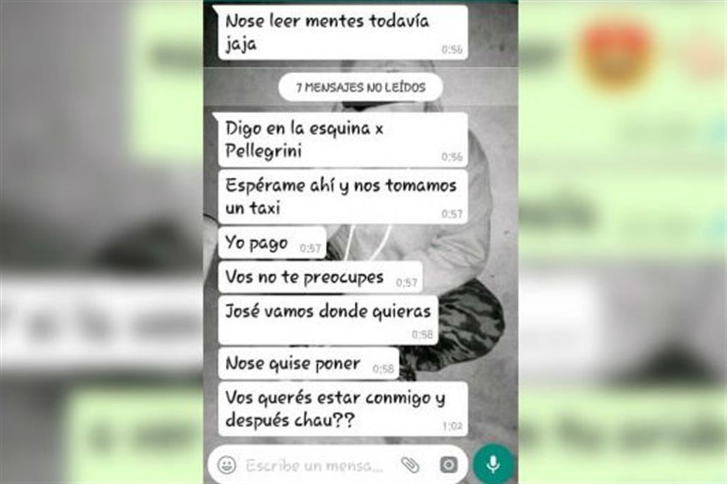 Este era la conversación por WhatsApp que sostenía la docente con el menor de edad