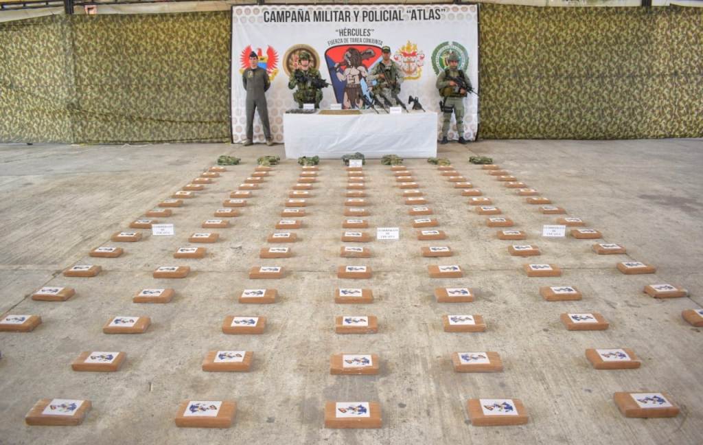 Mas de 106 kilos de clorhidrato de cocaína fueron encontrado pro el ejército en Tumaco 