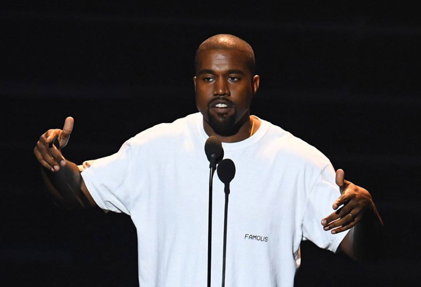 Kanye West Cambia Su Nombre A Ye Rcn Radio