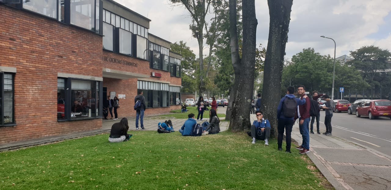 PROTESTAS EN LA UNIVERSIDAD NACIONAL