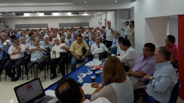 Autoridades de salud se reúnen para crear el Comité contra Aftosa Cesar
