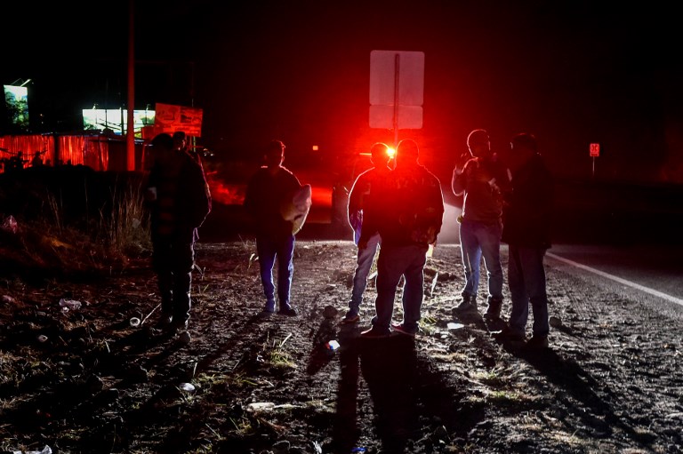 Migrantes venezolanos rumbo a Perú