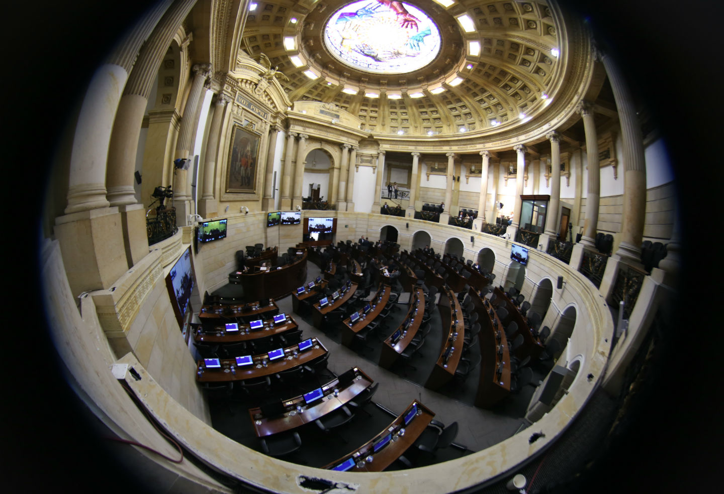 La reforma política revive la mermelada para los congresistas.