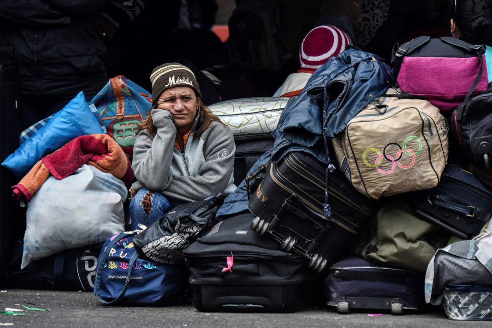 Venezolanos migración maletas