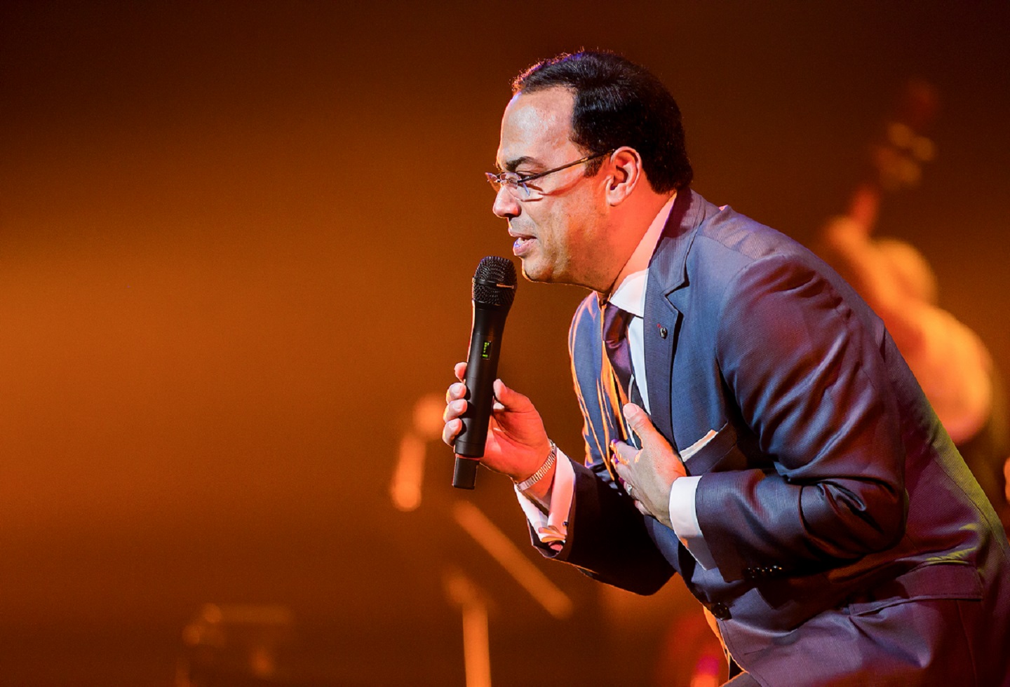 Gilberto Santa Rosa llega a Colombia con su gira Camínalo RCN Radio