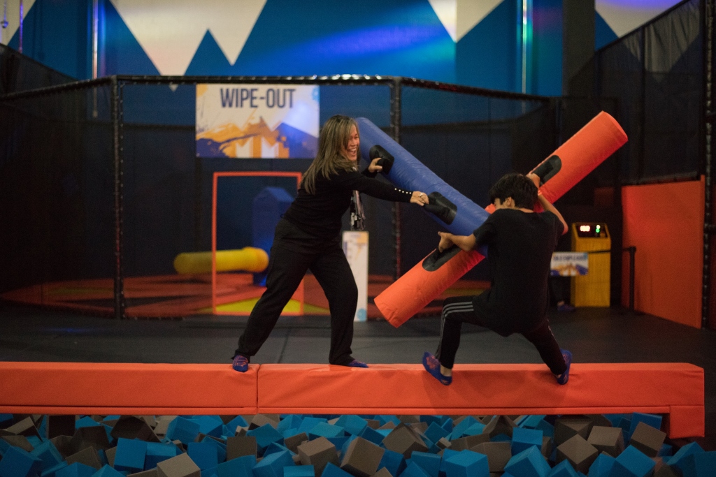 Momentos de diversión en el SUMMIT Trampoline Park