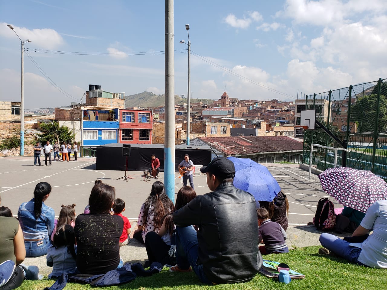 Actividades de la comunidad para recuperar la seguridad