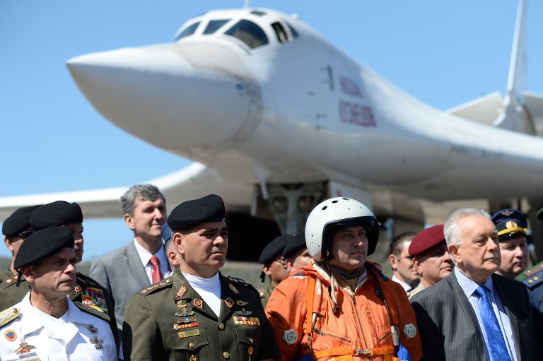 Aviones militares rusos llegaron a Caracas